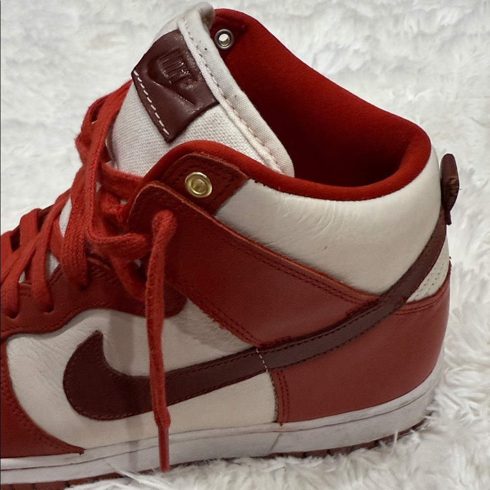 Nike Men's Red and White High-Top Sneakers - Picture 4 of 10